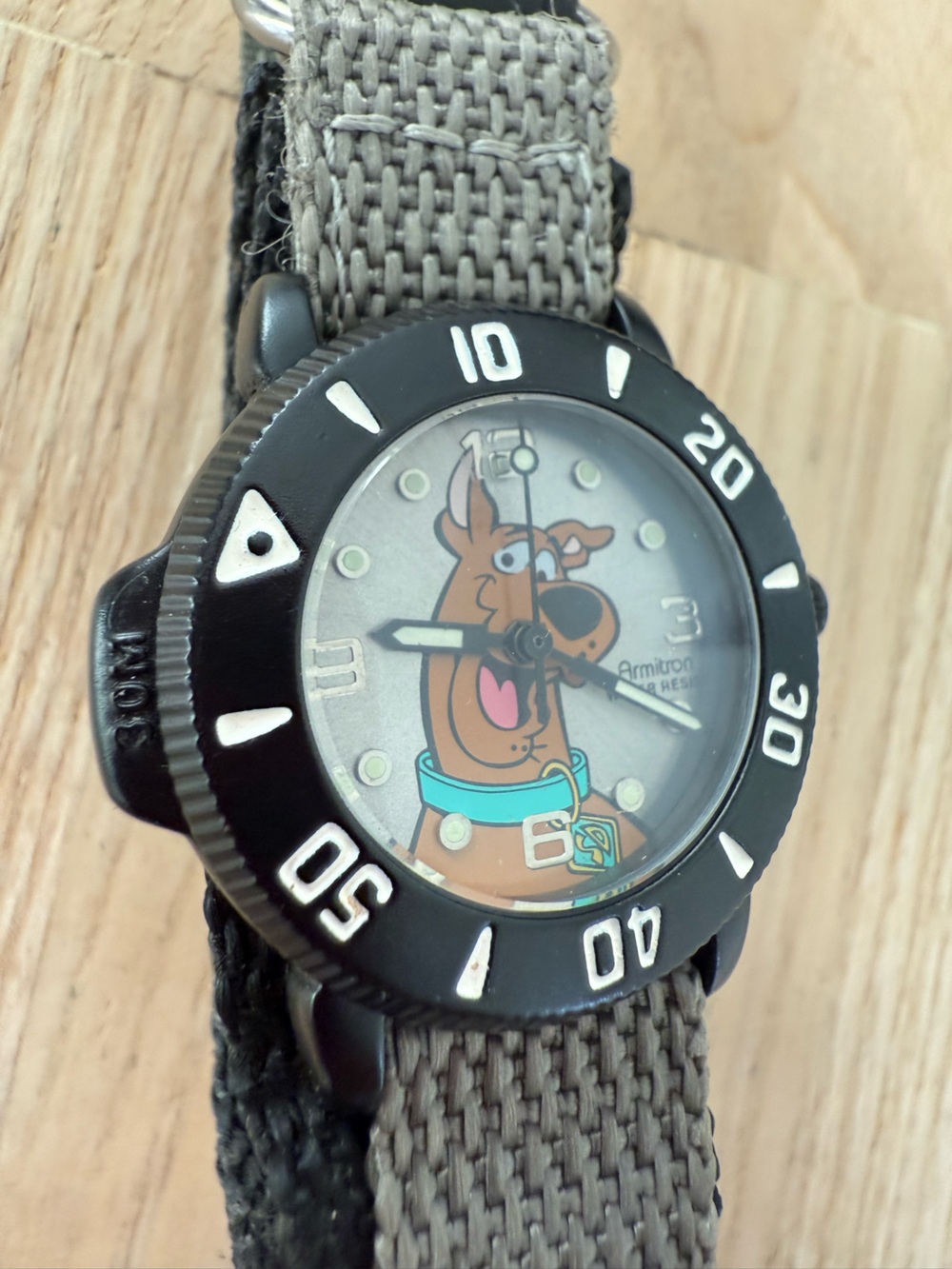 Scooby doo Armitron nylon strap watch NEW BATTERY